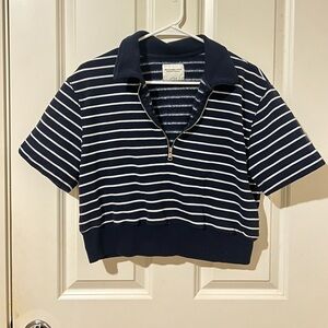 A&F • Cropped zip up polo sweater